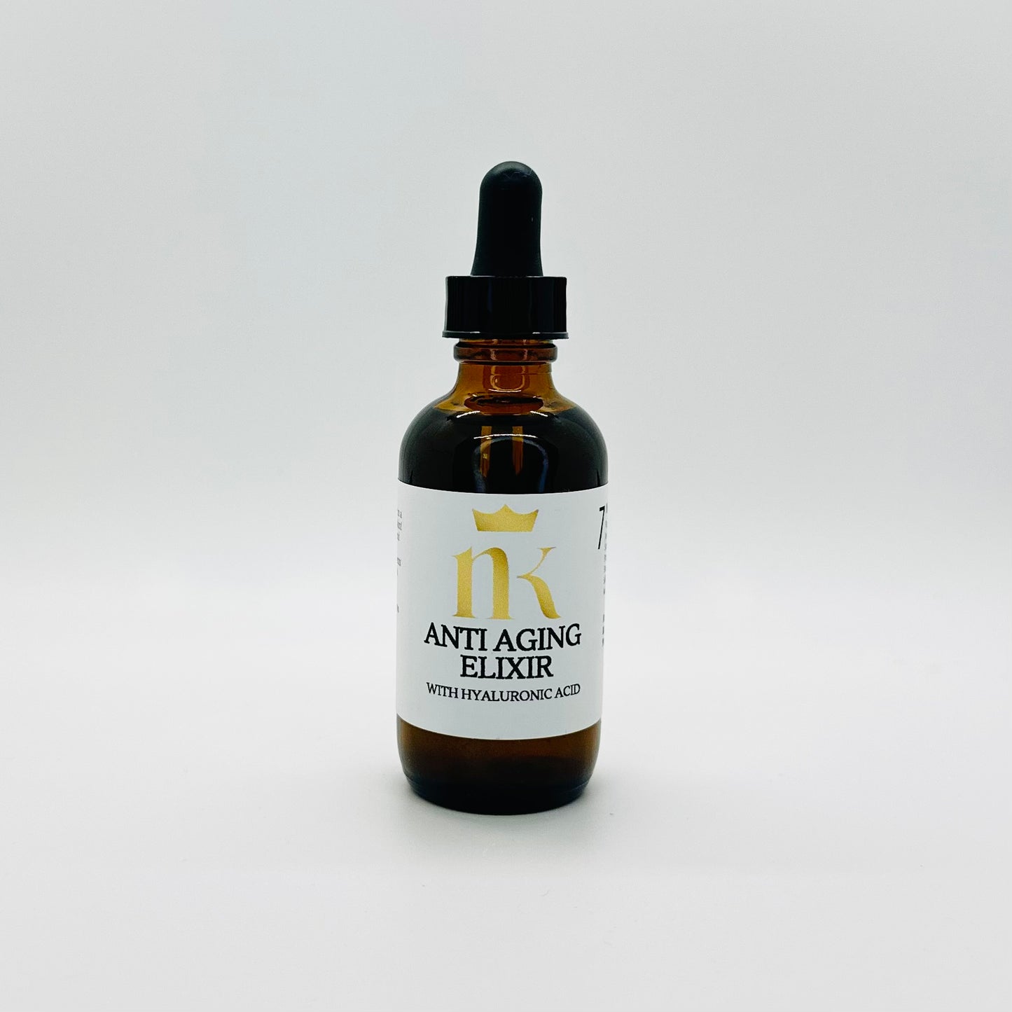 Anti Aging elixir formulated with: Vegetable Glycerin (Coconut Derived), Jojoba Oil, Sunflower Oil, Pumpkin Seed Oil, Frankincense Essential Oil, Silk Peptide, Micronized Hyaluronic Acid. 